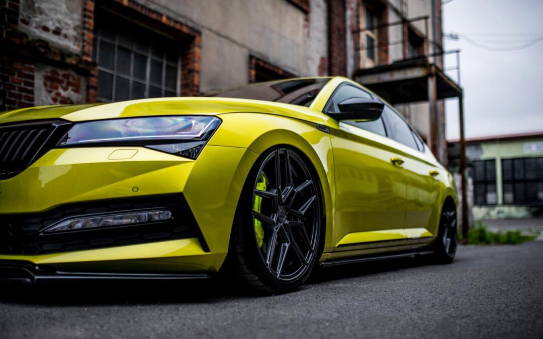 Skoda Superb Sportline | Concaver Wheels CVR5 Gloss Graphite