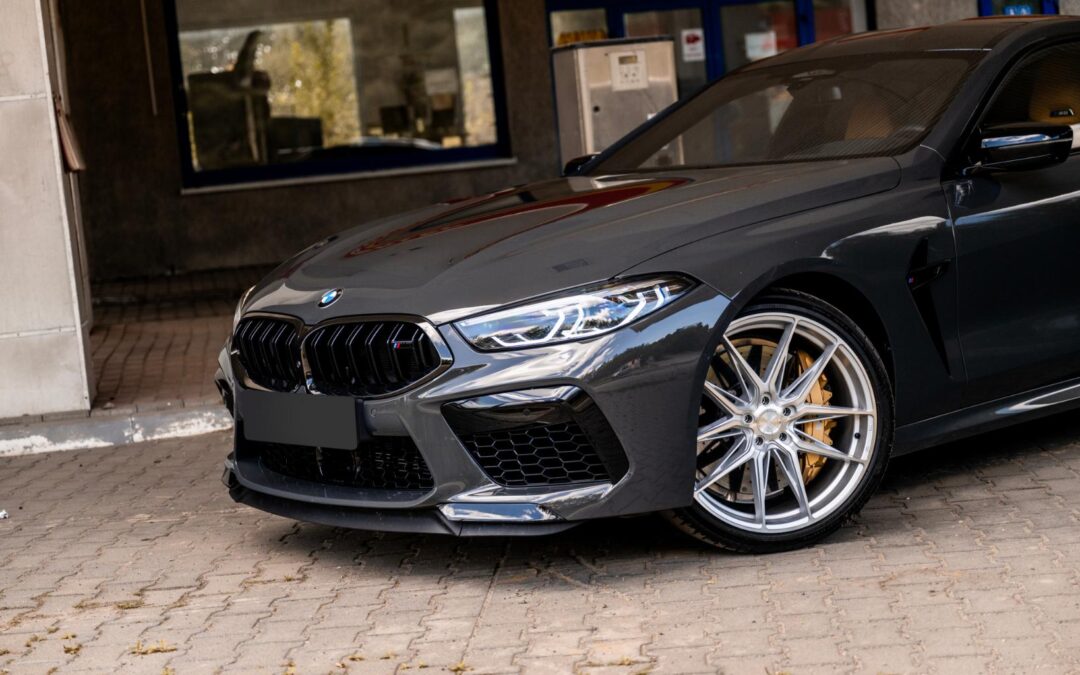 BMW M8 | JR Wheels JR44 Silver Machined Face
