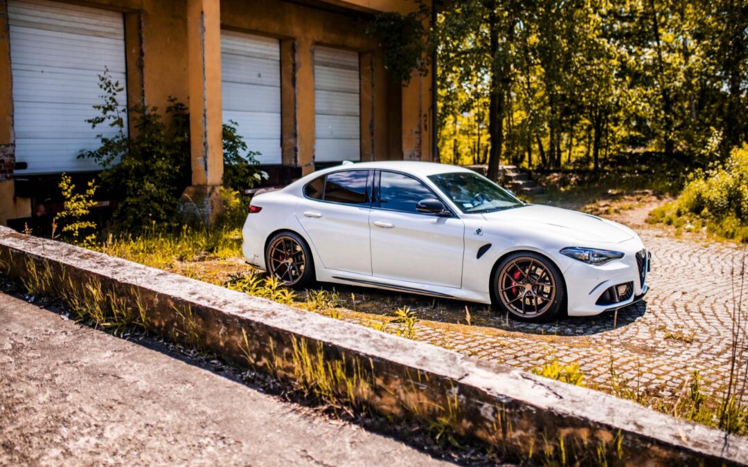 Alfa Romeo Giulia Quadrifoglio | JR Wheels SL01 Matt Bronze