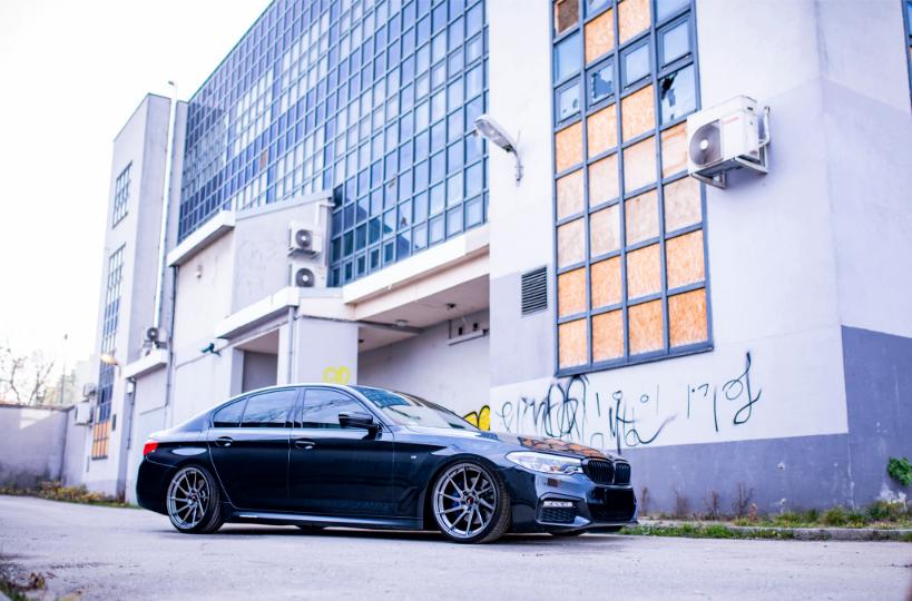 BMW 5 Series | JR Wheels JR36 Hyper Black