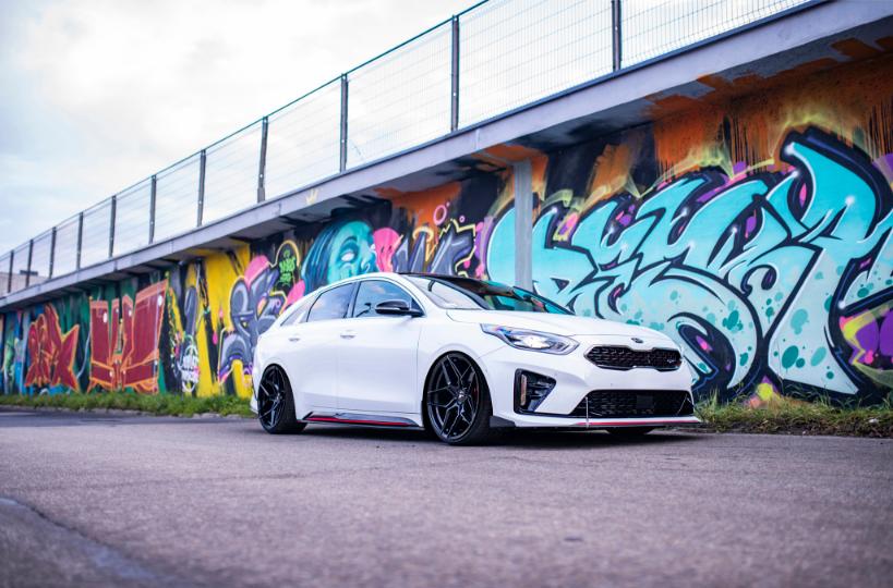 Kia Proceed | JR Wheels JR34 Black