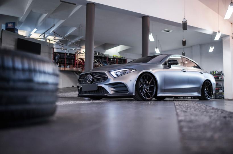 Mercedes CLS | JR Wheels JR33 Black