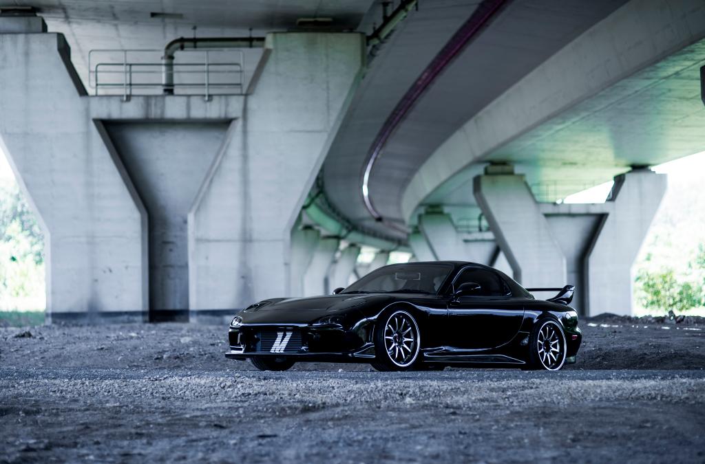 Mazda RX7 | JR Wheels JR5 Hyper Black