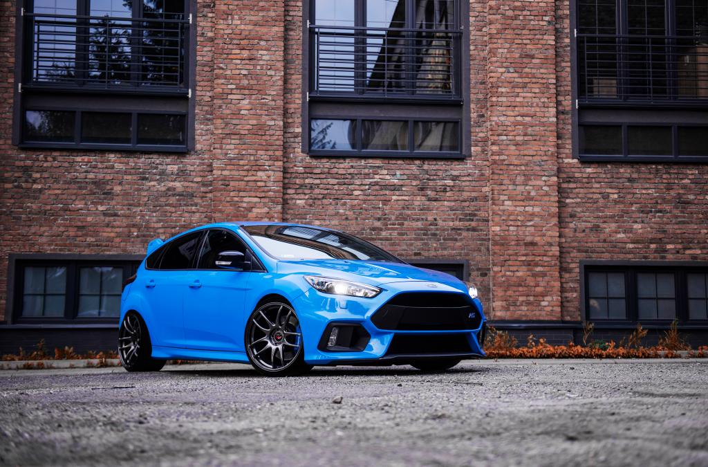 Ford Focus RS | JR Wheels JR29 Hyper Black
