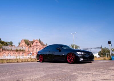 BMW E92 | JR Wheels JR18 Platinum Red