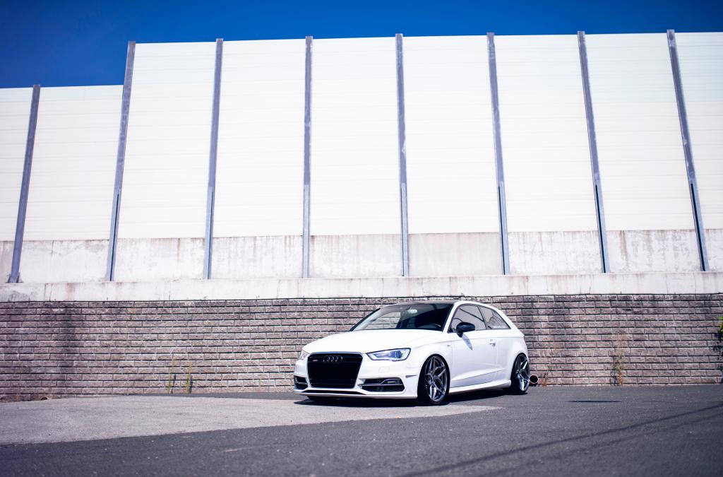 Audi A3 | JR Wheels JR35 Hyper Black