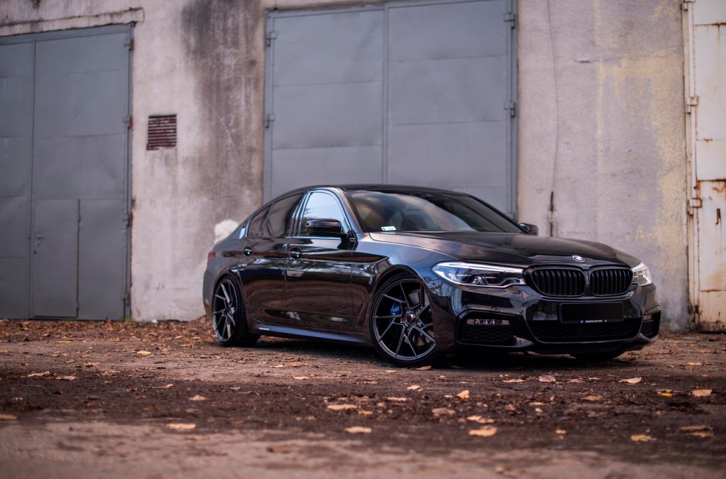 BMW G30 | JR Wheels JR33 Hyper Black