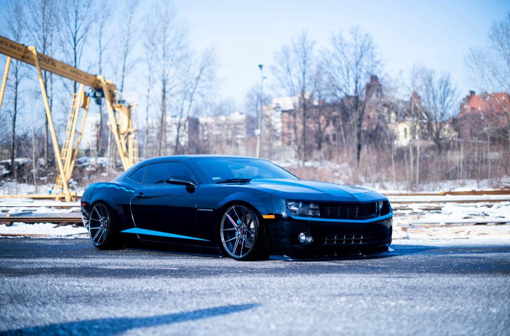 Chevrolet Camaro | JR Wheels JR30 Hyper Black