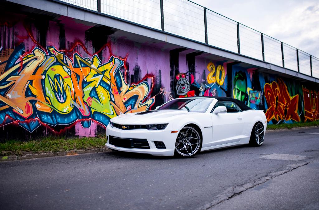 Chevrolet Camaro | JR Wheels JR34 Hyper Black