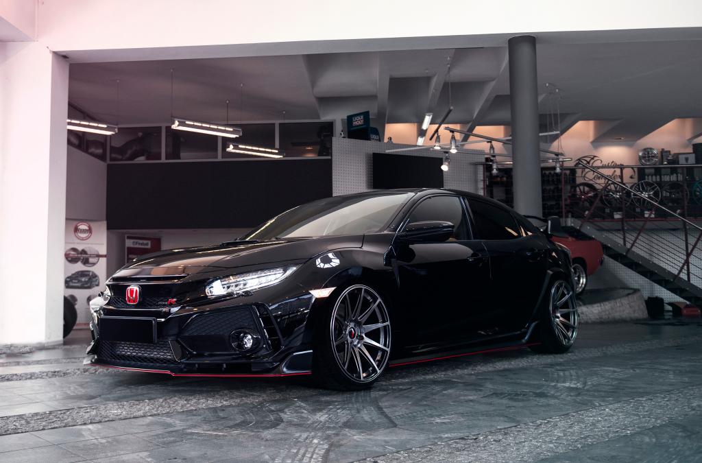 Honda Civic Type R | JR Wheels JR11 Hyper Black