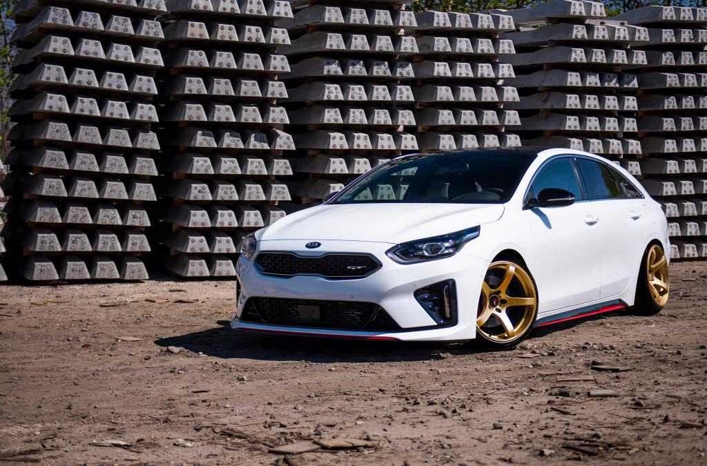 Kia ProCeed | JR Wheels JR32 Gold
