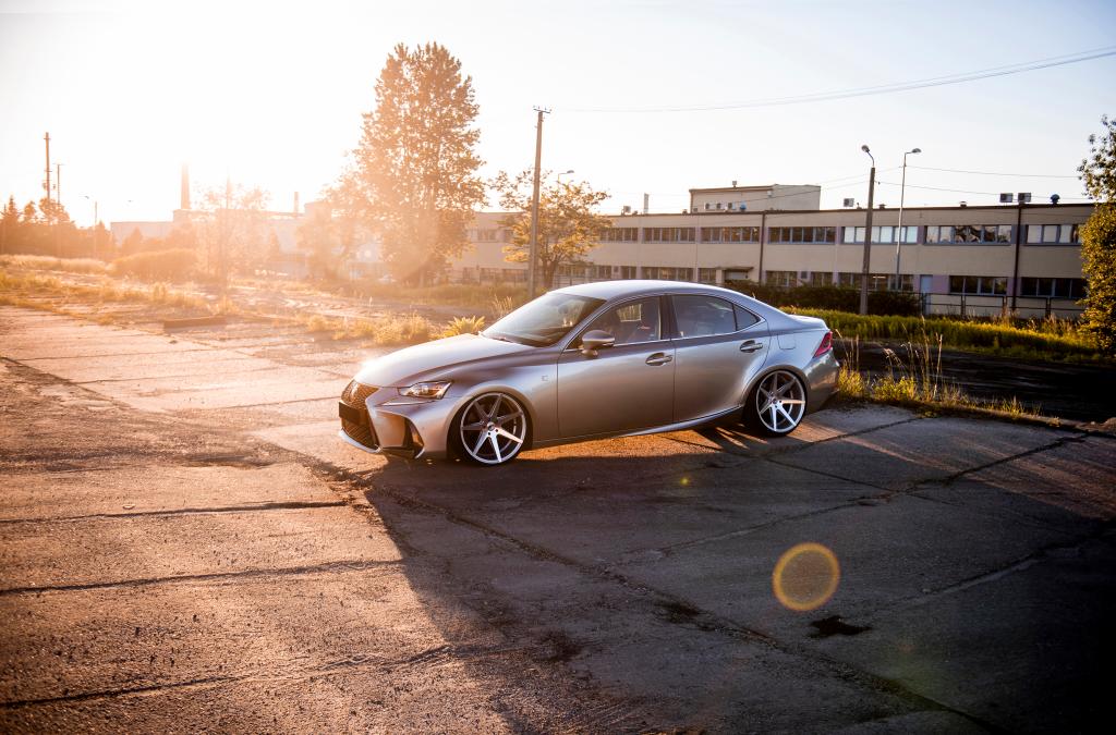 Lexus IS300 | JR Wheels JR20 Silver