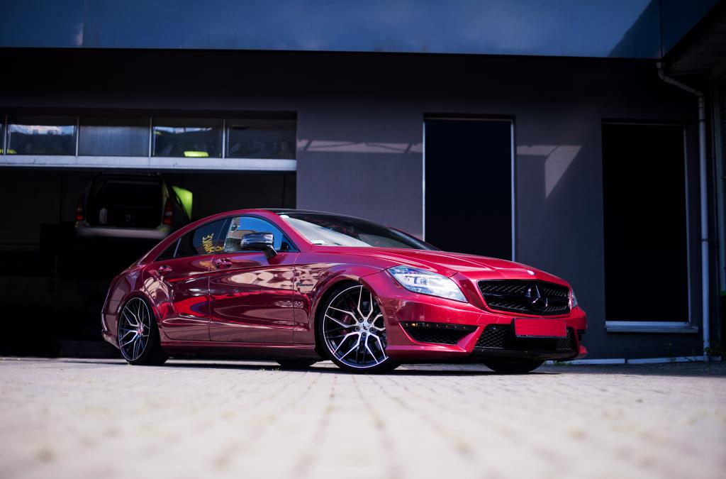 Mercedes 63 AMG | JR Wheels JR28 Silver Black