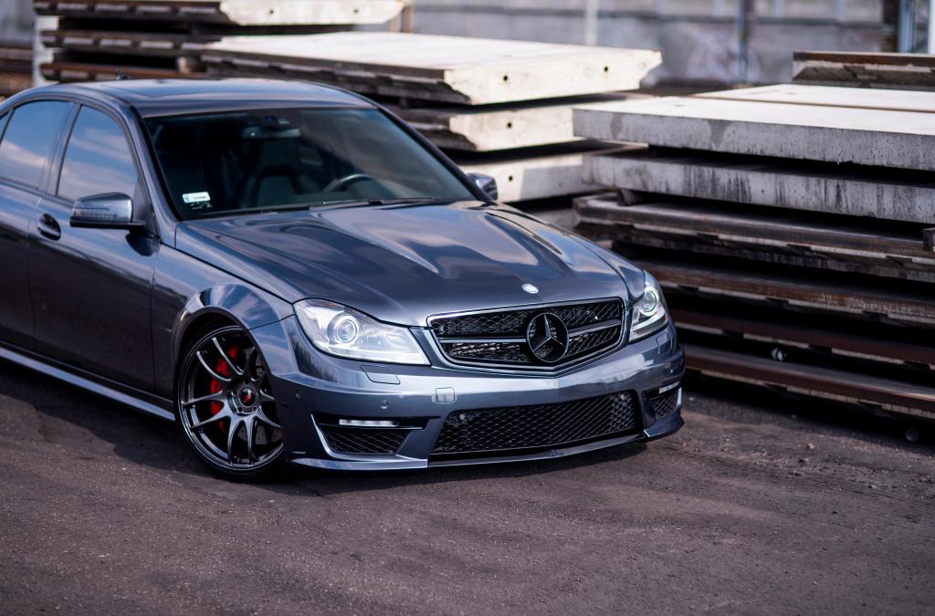 Mercedes C63 AMG | JR Wheels JR29 Hyper Black