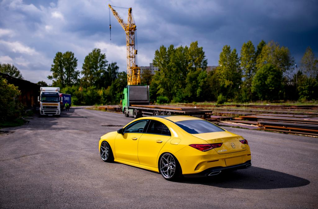 Mercedes CLA | JR Wheels JR35 Hyper Black