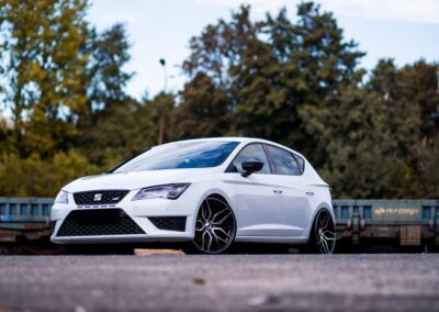 Seat Leon Cupra | JR Wheels JR28 Silver Black
