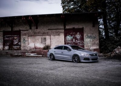 VW Passat CC | JR Wheels JR33 Hyper Black