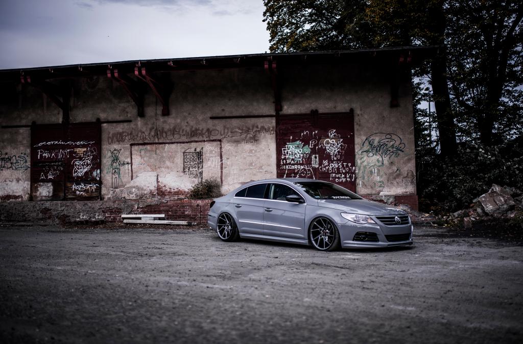 VW Passat CC | JR Wheels JR33 Hyper Black