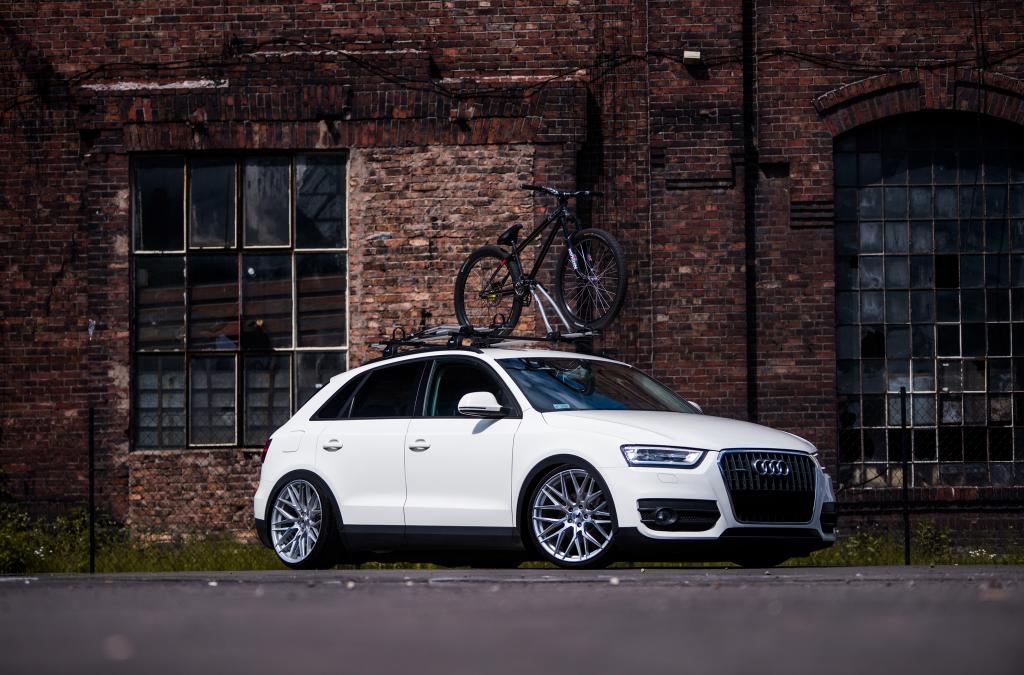 Audi Q3 | JR Wheels JR28 Silver