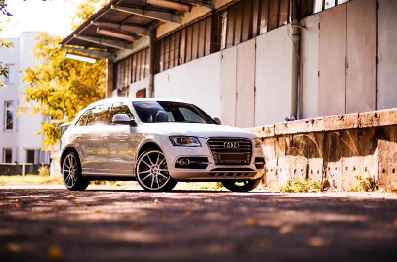 Audi SQ5 | JR Wheels JR21 Silver