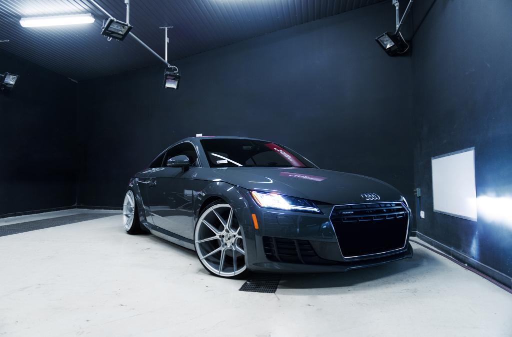 Audi TT | JR Wheels JR30 Silver