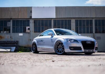 Audi TT | JR Wheels JR5 Hyper Black