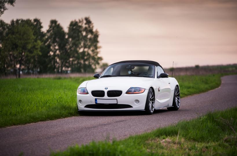 BMW Z4 | JR Wheels JR22 Hyper Black