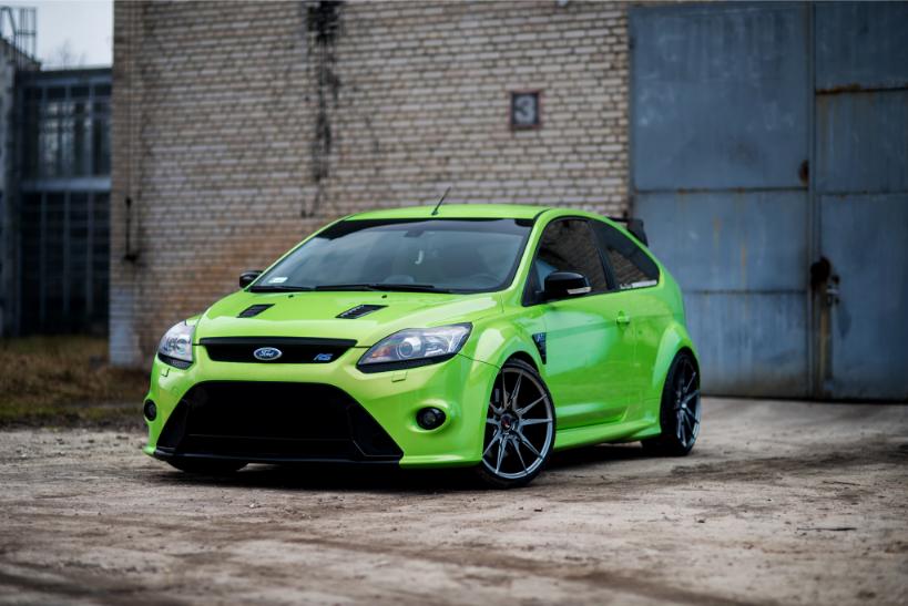 Ford Focus RS | JR Wheels JR21 Hyper Black