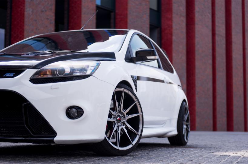 Ford Focus RS | JR Wheels JR21 Hyper Black