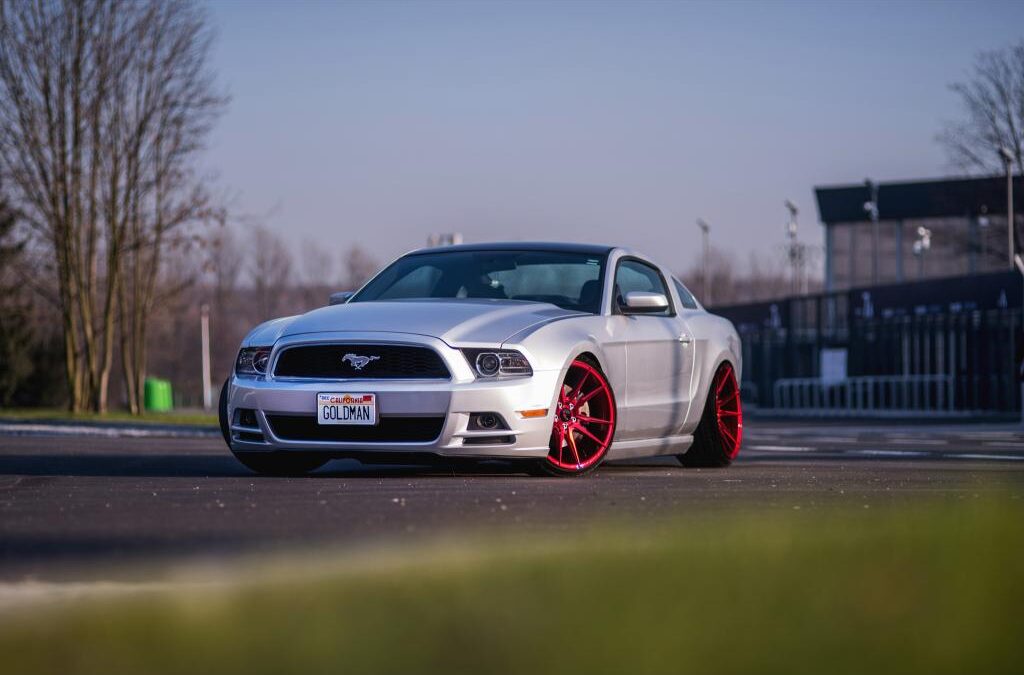 Ford Mustang | JR Wheels JR21 Candy Red