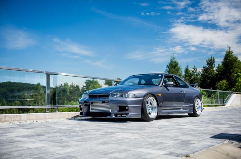 Nissan Skyline R33 | JR Wheels JR6 Silver
