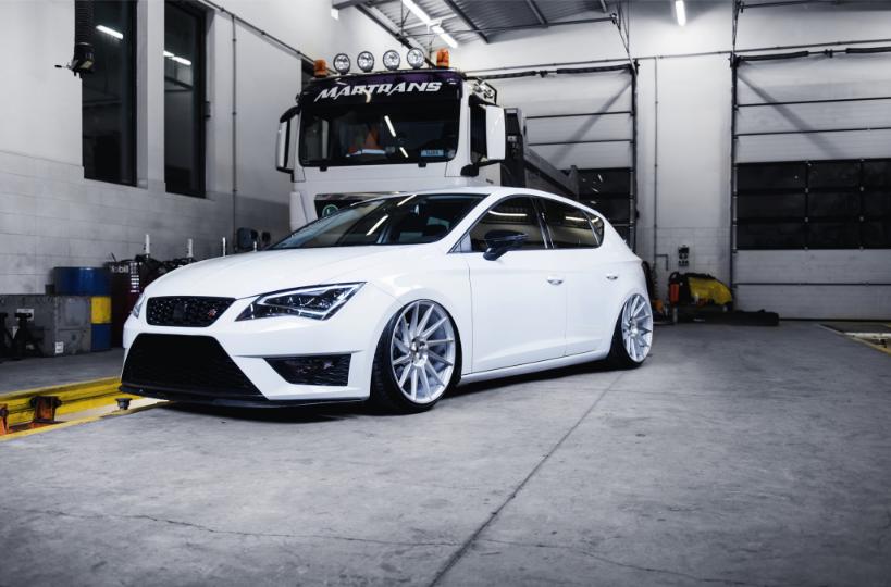 Seat Leon FR | JR Wheels JR22 Silver