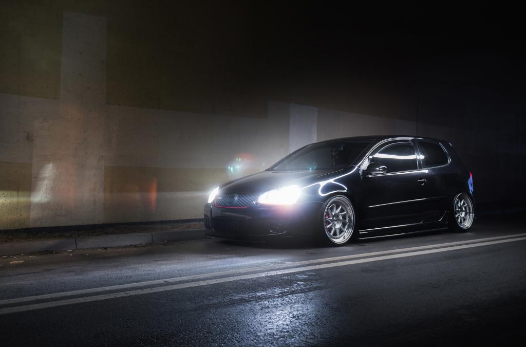 VW Golf mk5 GTI | JR Wheels JR26 Silver