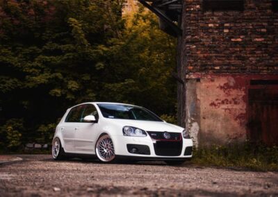 VW Golf mk5 GTI | JR Wheels JR27 Silver