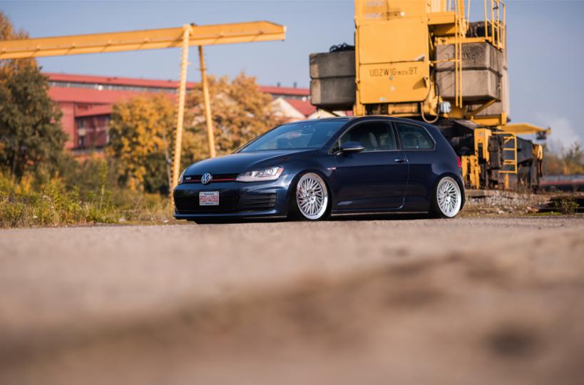 VW Golf mk7 GTI | JR Wheels JR27 Silver