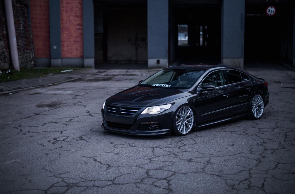 VW Passat CC | JR Wheels JR28 Hyper Black