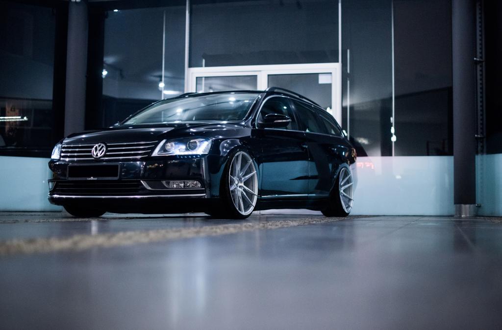 VW Passat | JR Wheels JR21 Silver