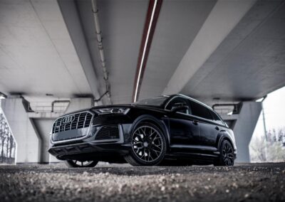 Audi Q7 | Concaver Wheels CVR1 Carbon Graphite
