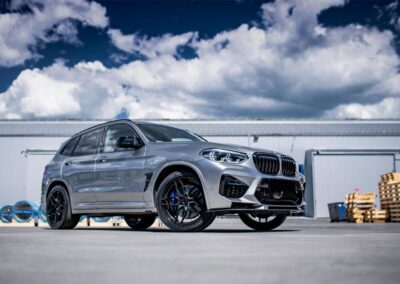 BMW X3M | Concaver Wheels CVR3 Platinum Black