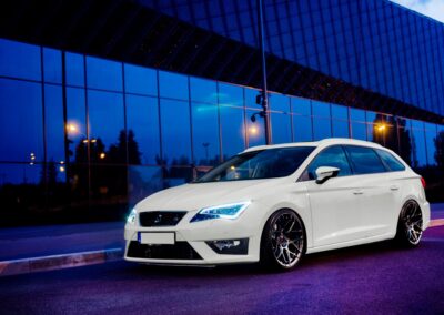 Seat Leon | JR Wheels JR-18 Hyper Black
