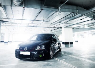 VW Golf GTI mk5 | JR Wheels JR14 Black Machined Face