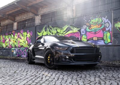 Ford Mustang | JR Wheels JR48 Gloss Black