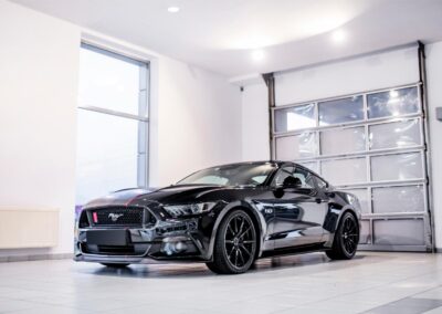 Ford Mustang | Concaver Wheels CVR4 Double Tinted Black