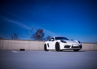 Porsche Cayman 718 | Concaver Wheels CVR3 Platinum Black