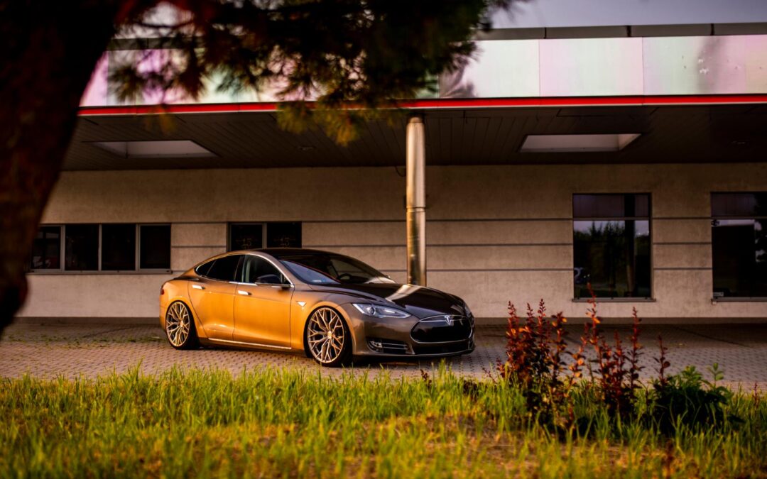 Tesla Model S | Concaver Wheels CVR1 Brushed Titanium