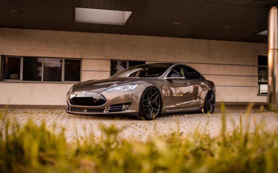 Tesla Model S | Concaver Wheels CVR2 Carbon Graphite