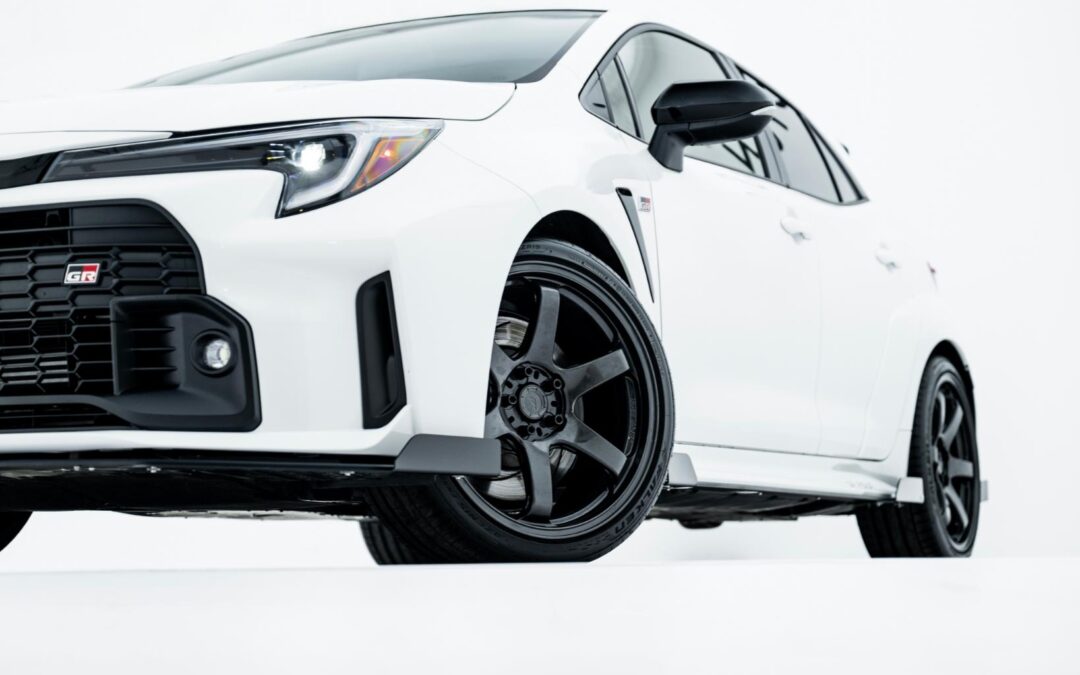 Toyota Corolla GR | JR Wheels SL03 Gloss Graphite
