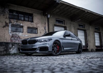 BMW M550 | Concaver Wheels CVR3 Carbon Graphite