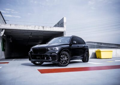 BMW X5M | Concaver Wheels CVR2 Carbon Graphite