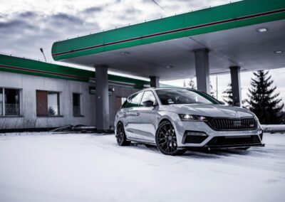 Skoda Octavia RS | Concaver Wheels CVR1 Carbon Graphite